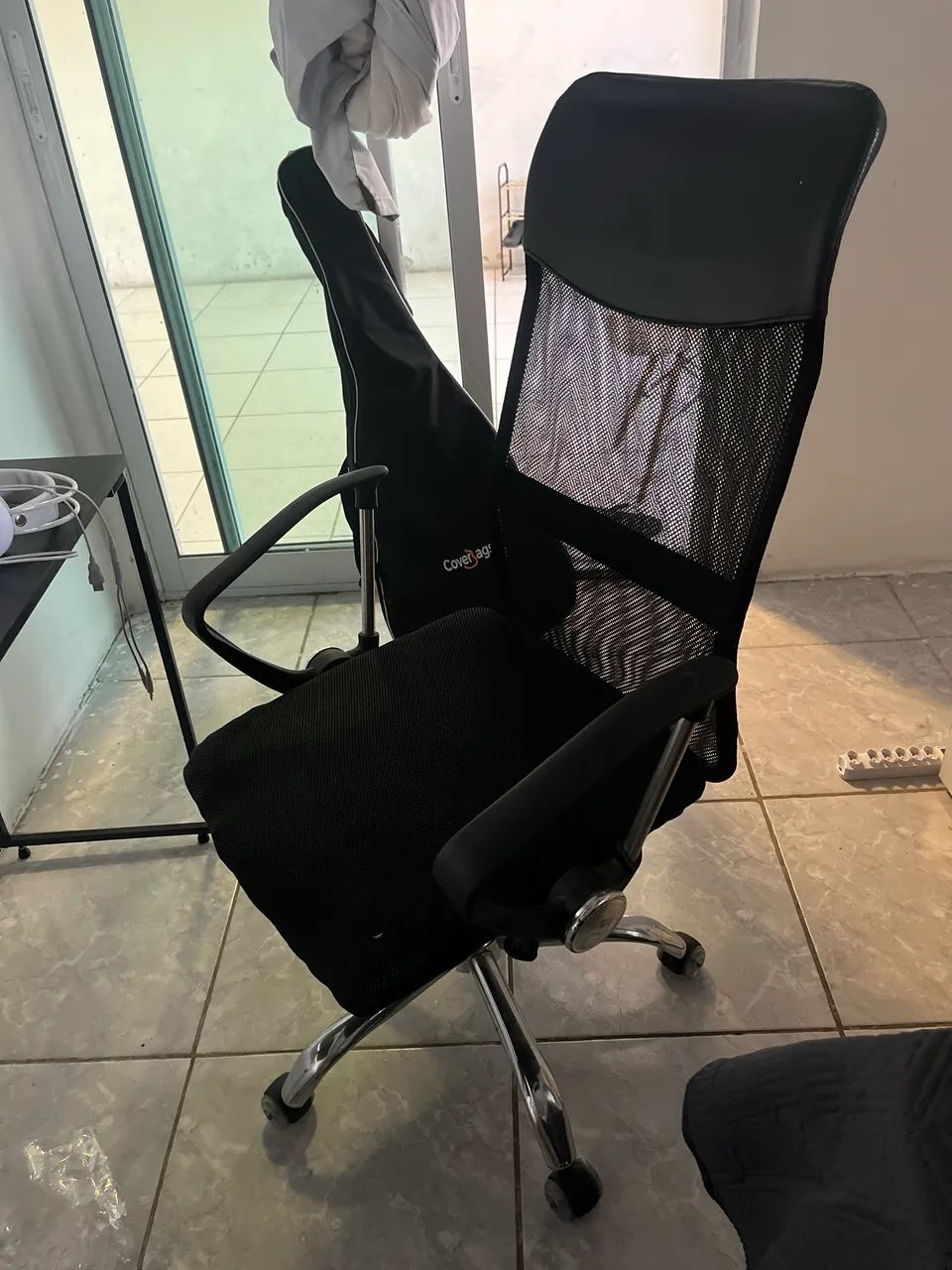 Cadeira escritório 230,00