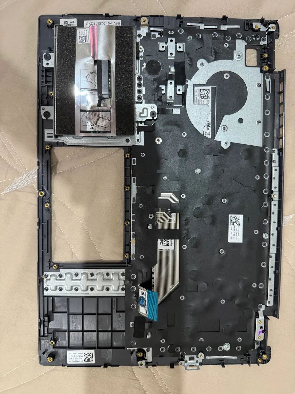 Palmrest Dell 3410