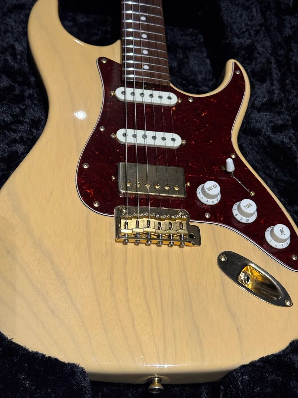 Guitarra Don grosh retrô Classic HSS Brasilian Rozewood