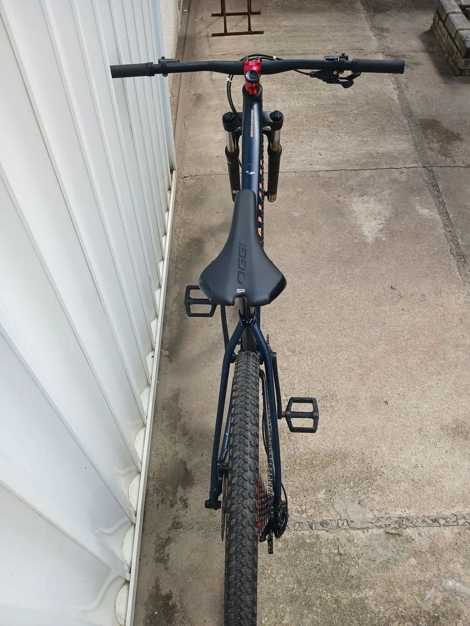 Bicicleta Specialized Rockhopper TAM 17 - Foto 4