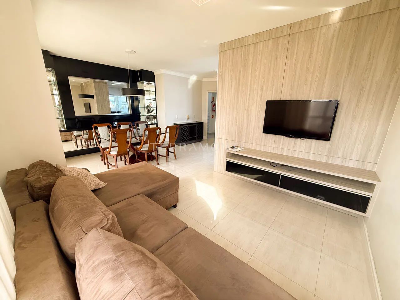 105m² com closet, churrasqueira e 2 vagas de garagem - Foto 3