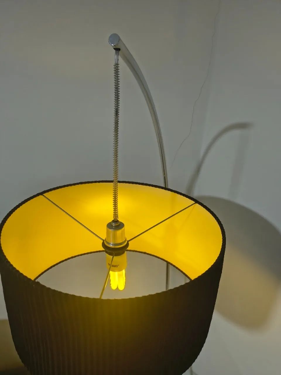 Mesa de canto com luminária  - Foto 4