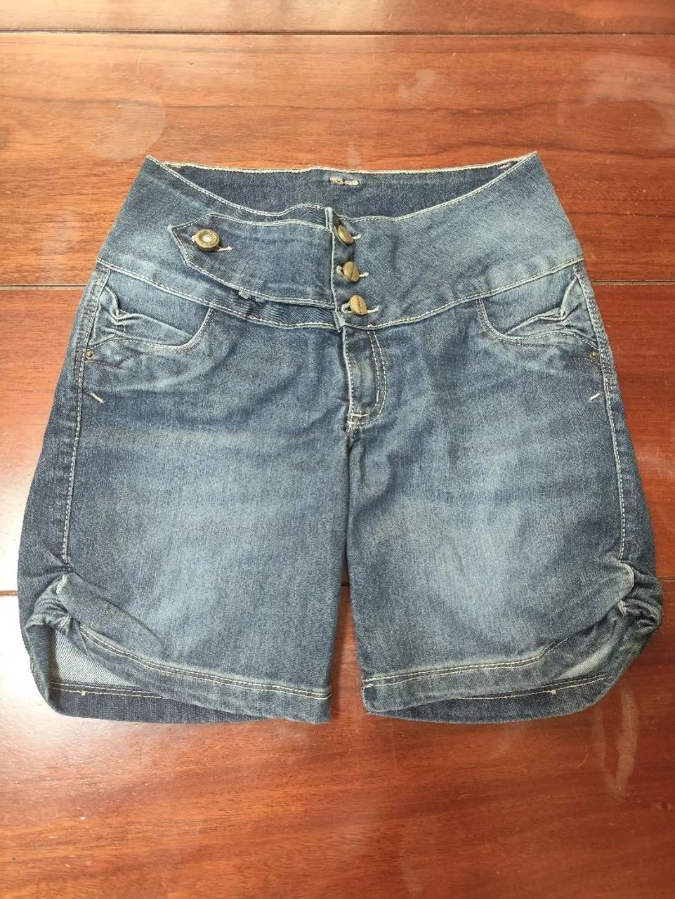 (NOVA) Bermuda Jeans Tamanho 42 - Foto 2