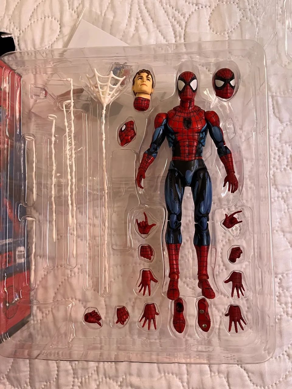 MAFEX SPIDER-MAN(COMIC Ver.) マーベル・コミック再販 Homem Aranha Marvel Comics Mafex 75 Medicom Toy - Prime
