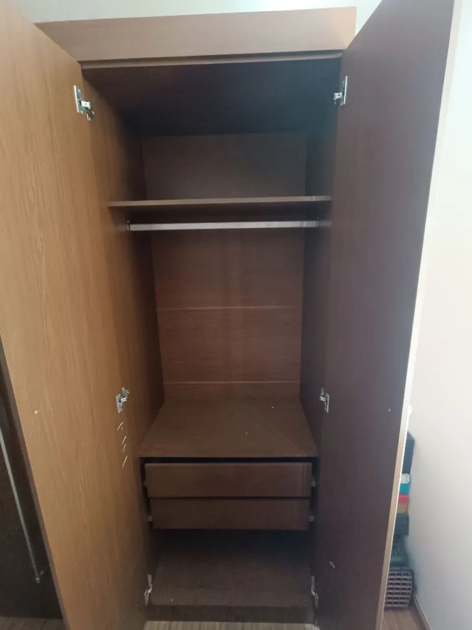 Guarda roupa 6 portas  - Foto 4