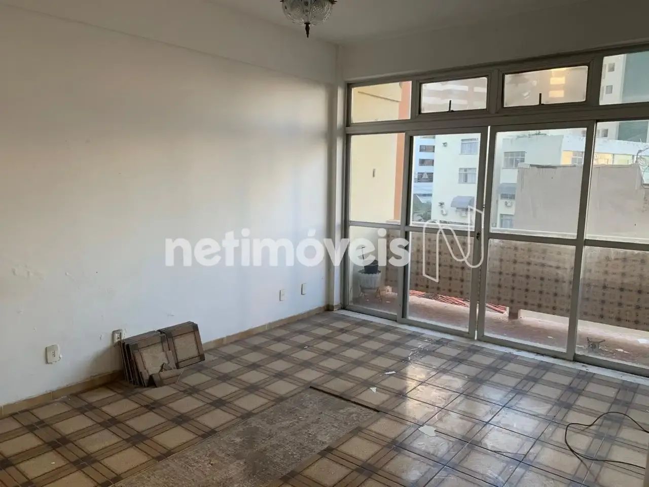Apartamento 3 Quartos, Amplo, Nascente e Super Ventilado. - Foto 5