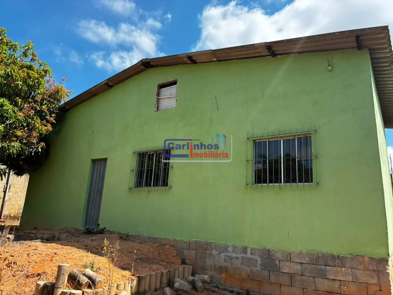 Casa á venda em Esmeraldas