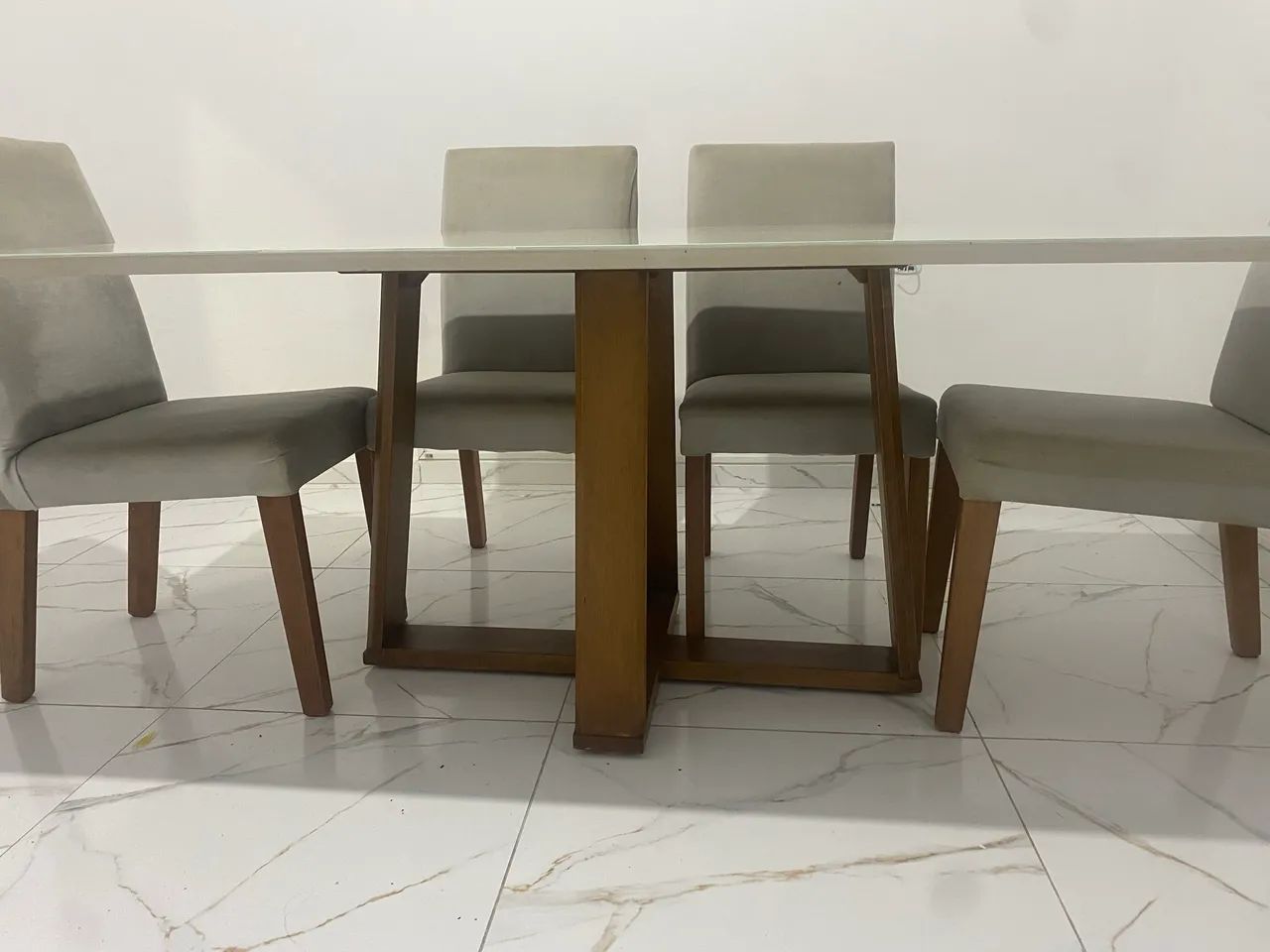 Mesa com 6 cadeiras  - Foto 4