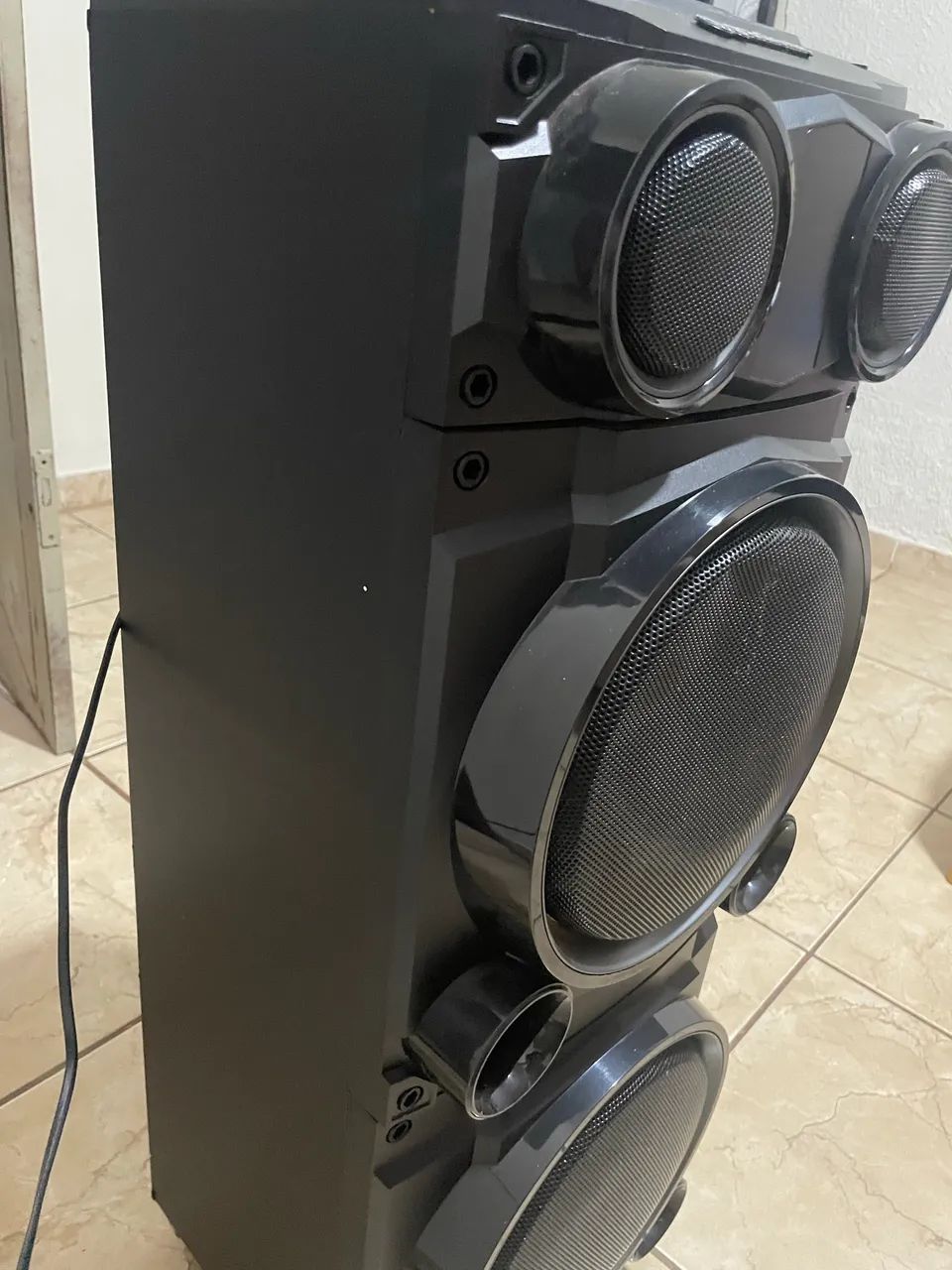 Caixa de Som Gradiente Grande - USB / Bluetooth / Microfone - Muito Potente - Foto 4