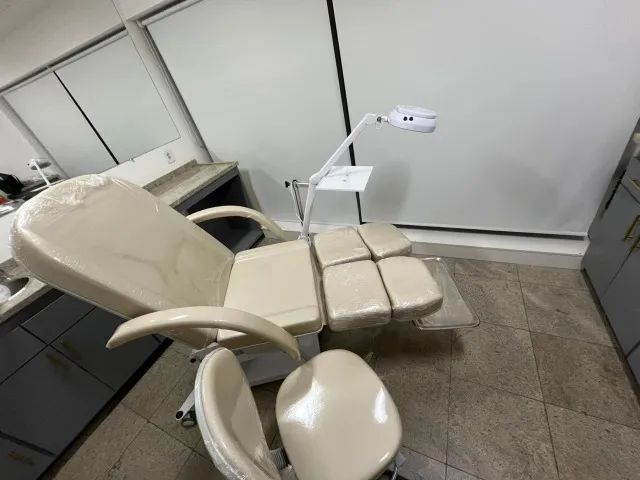 Cadeira Poltrona elétrica para podologia - Foto 3