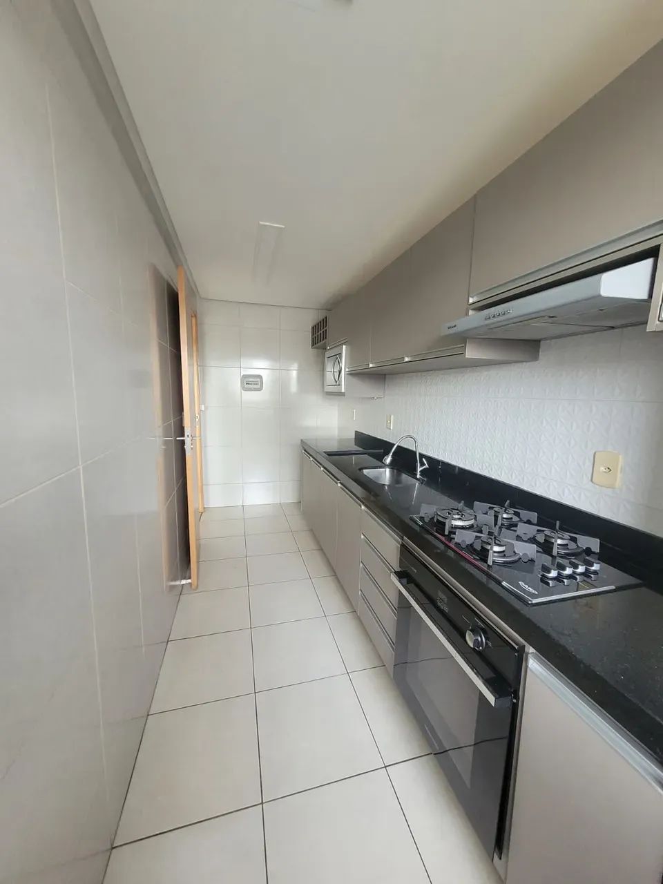 LOCAÇÃO - Residencial Topázio - 2 QUARTOS - 55M² - Foto 2