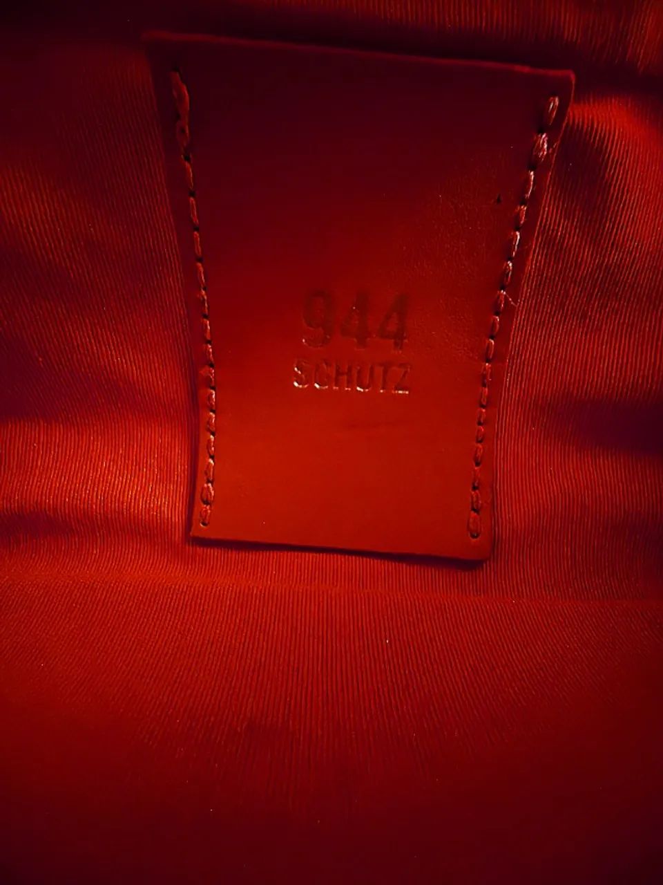 Bolsa Schutz 944 Leather Deluxe - Foto 4