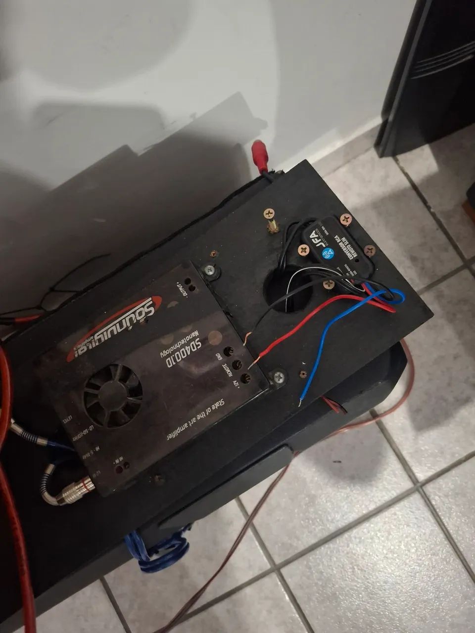 Sub de 8 polegadas falcon com caixa na litragem  - Foto 3