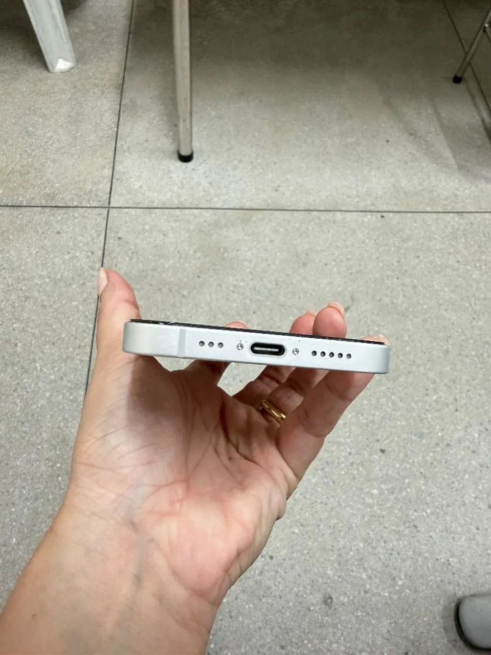 Iphone 16e Seminovo - Foto 5
