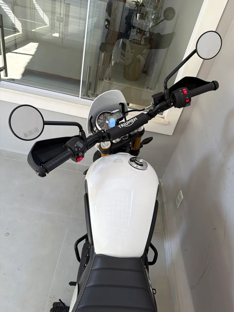 TRIUMPH SCRAMBLER 400 XC 2026 1.300km - Foto 3