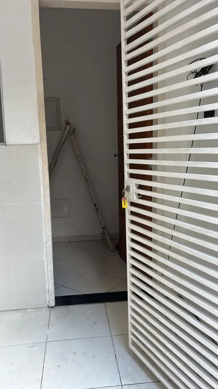 CASA COM 2 QUARTOS EM OLINDA - ACEITO ENTRADA - Foto 4
