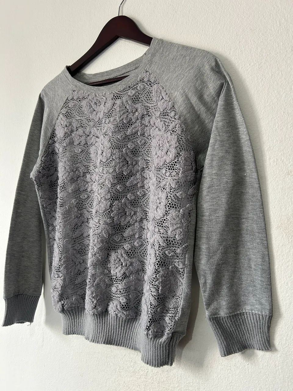 Blusa feminina - tamanho P 