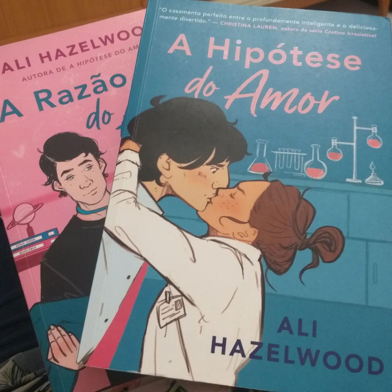 $70,00 "A hipótese do Amor"  e "A razão do Amor" 