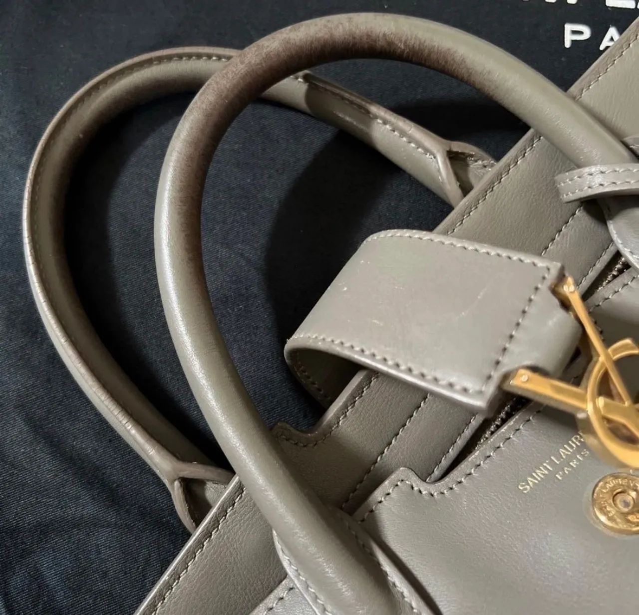 Bolsa YSL Downtown Cabas cinza - Foto 4