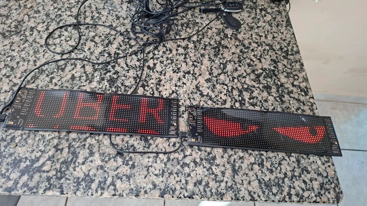 Duas tela led flexível display para carro 10x35cm Usb - Foto 2