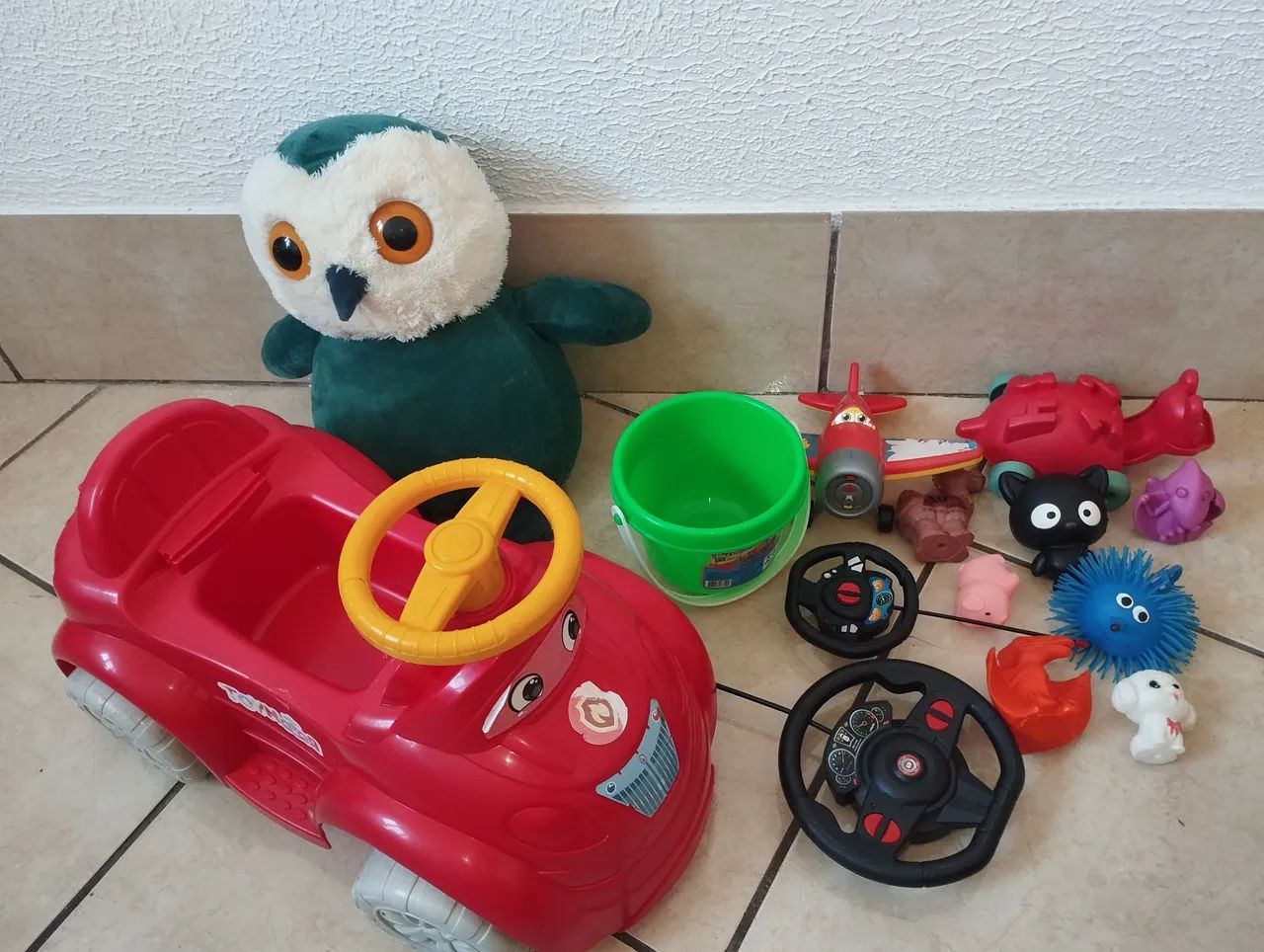 Lote de brinquedos variados infantil  - Foto 2