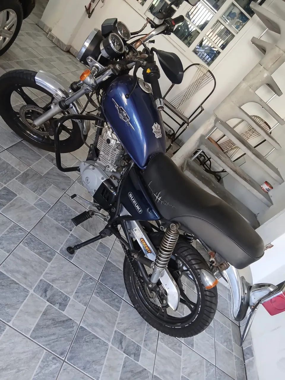 Vendo Intruder  - Foto 2