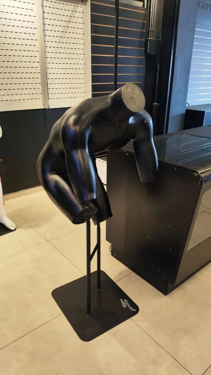 Manequins de fibra  - Foto 3