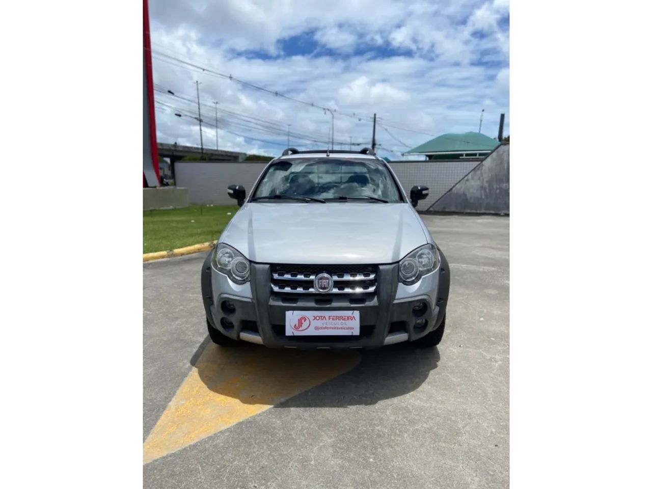 Fiat Strada Adv.ext. 1.8 Locker Dual. Flex CD 2012 - Foto 2