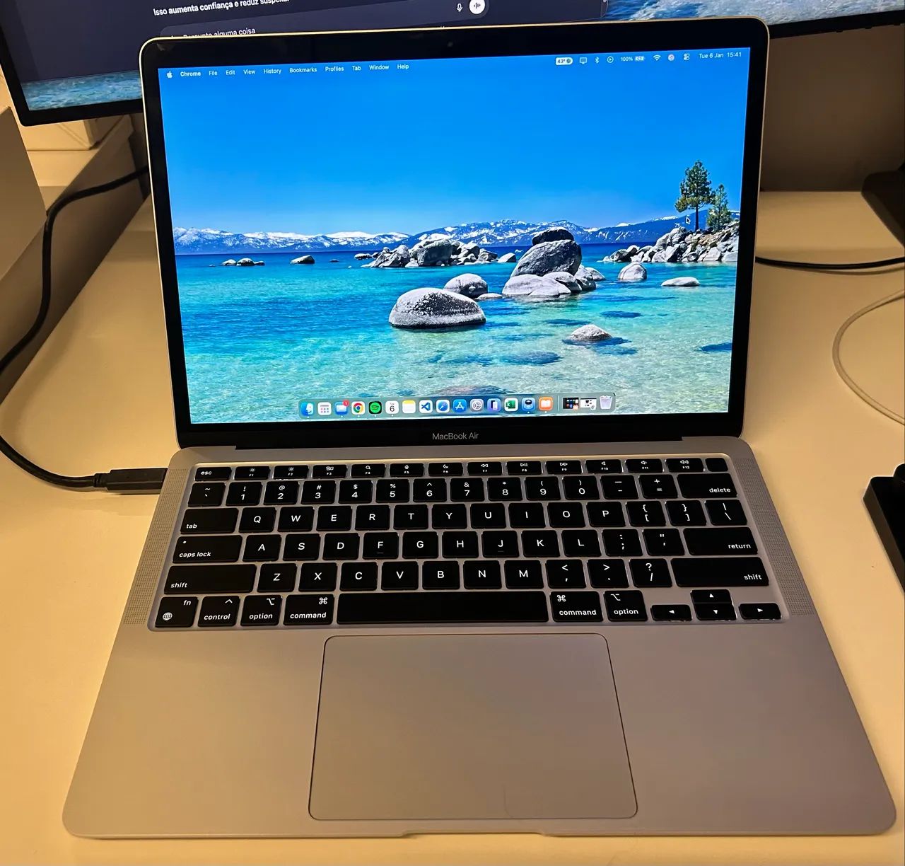 MacBook Air M1 8GB 256GB - Impecável, 95% bateria, caixa original