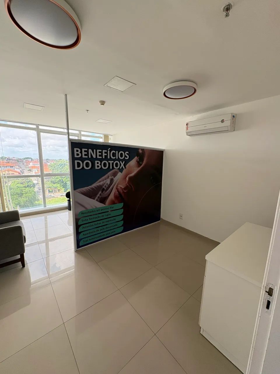 Aluga-se Sala Comercial Mobiliada no Centro Empresarial Shopping da Ilha  - Foto 4
