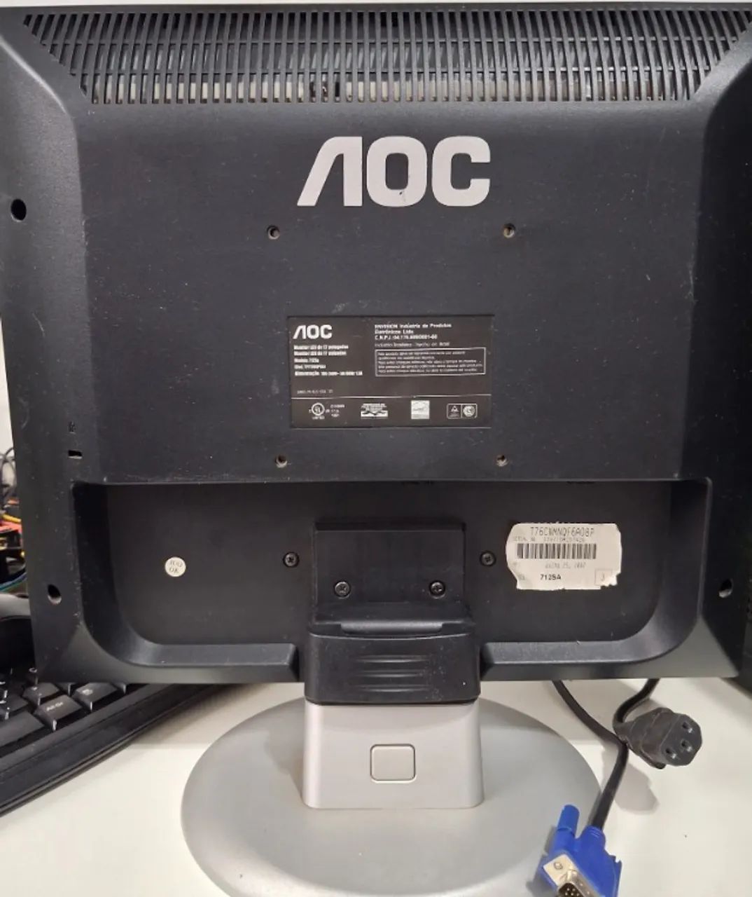 Monitor AOC 17 polegadas LCD com som 712SA - Foto 4