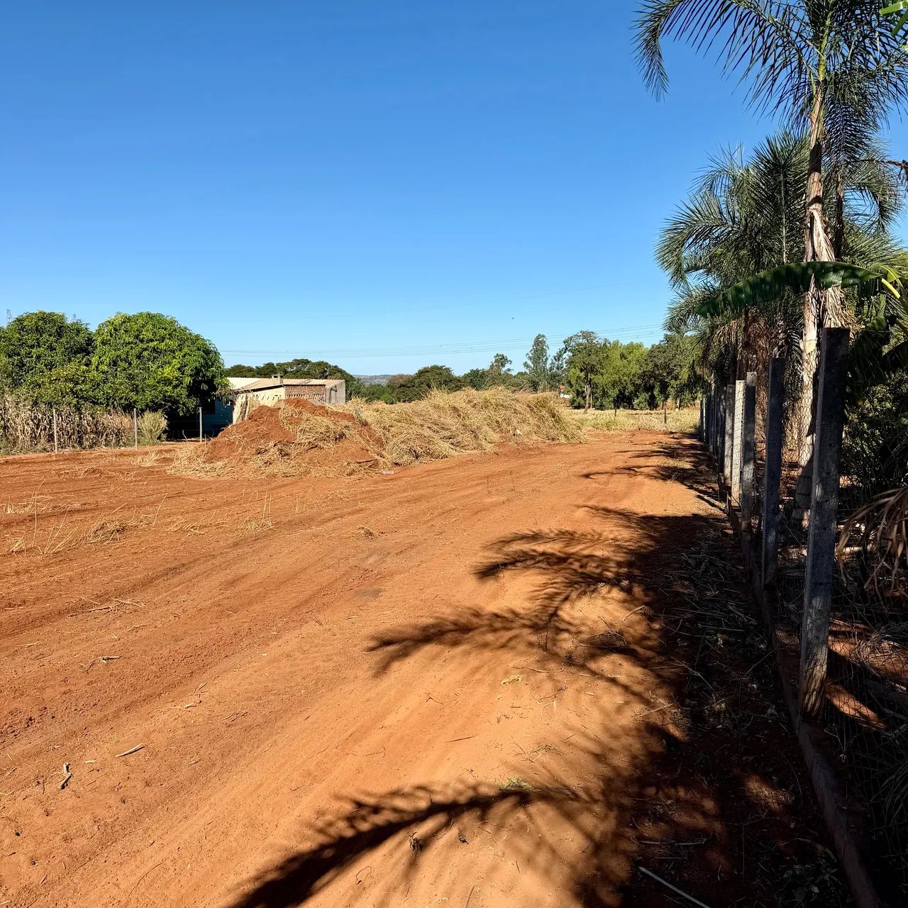 Chácara 2.000m2 à 1 km da cidade de Bonfinópolis-GO - Foto 3