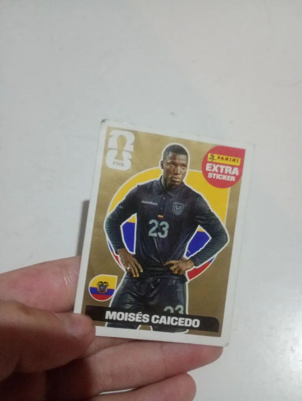 Figurinha legend do Moisés caicedo ouro 