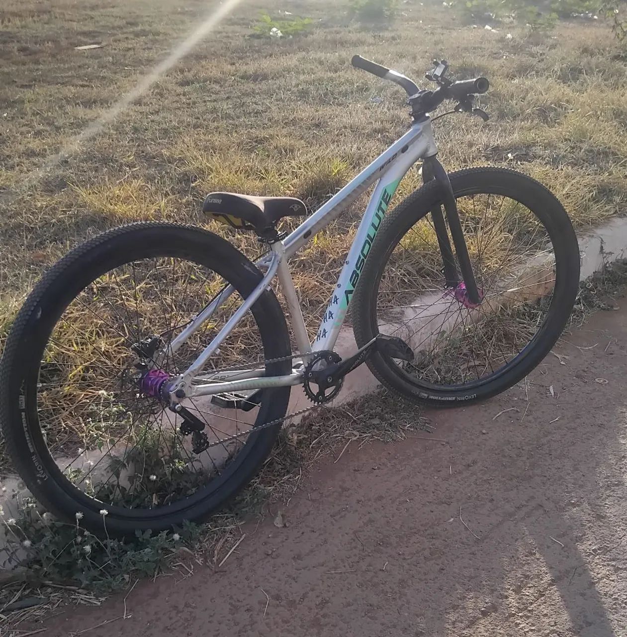 Bicicleta aro 29,absolute wild troco em iphone 12 pro  - Foto 3