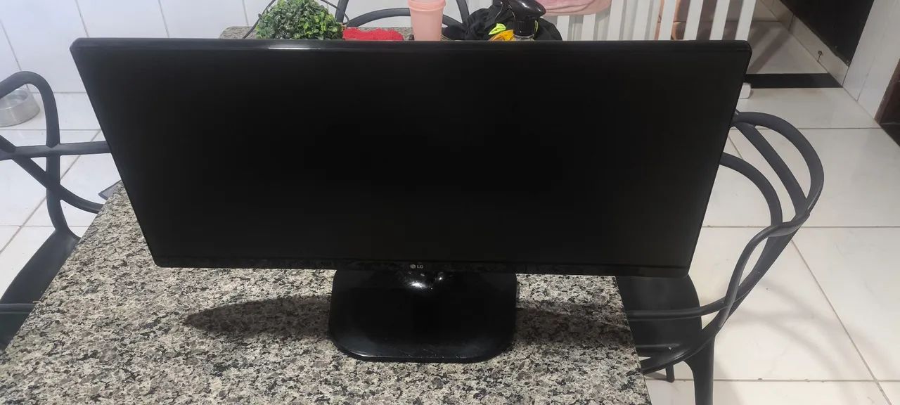 MONITOR LG 25 POLEGADAS. FULL HD IPS 2560X1080 ULTRAWIDE. 25UM58-PI - Foto 2