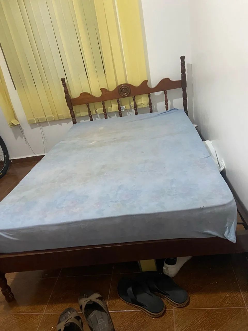 Cama de casal com colchão  - Foto 2