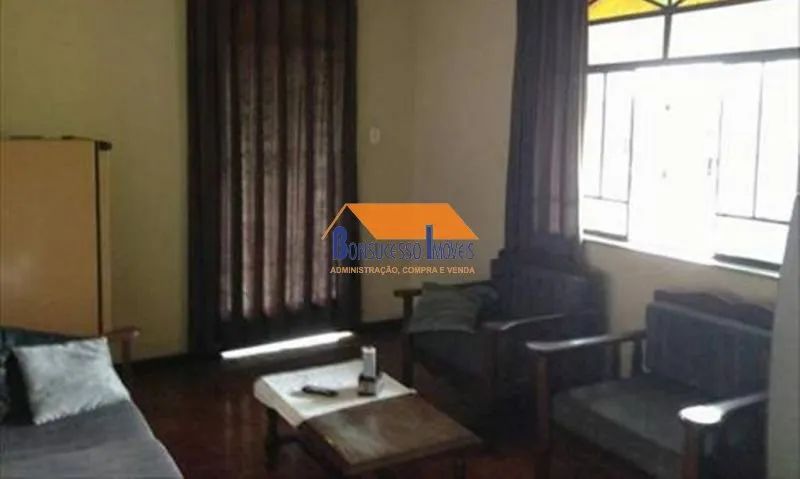 Casa no Bairro Carlos Prates com 03 quartos e 01 loja comercial - Foto 2