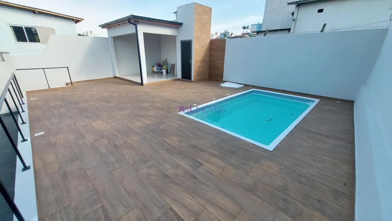 Casa com 3 dormitório, Suíte, Piscina e Edicula - Foto 5