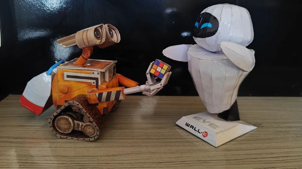 Boneco robô wall-e e Eve papercraft  - Foto 3