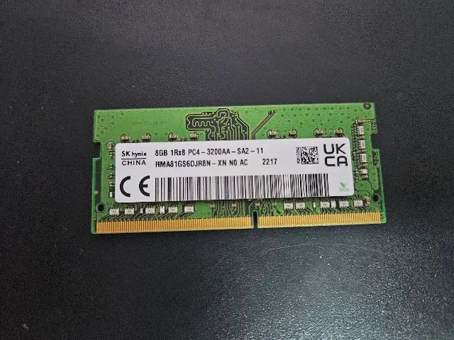 Memória 8GB DDR4-3200