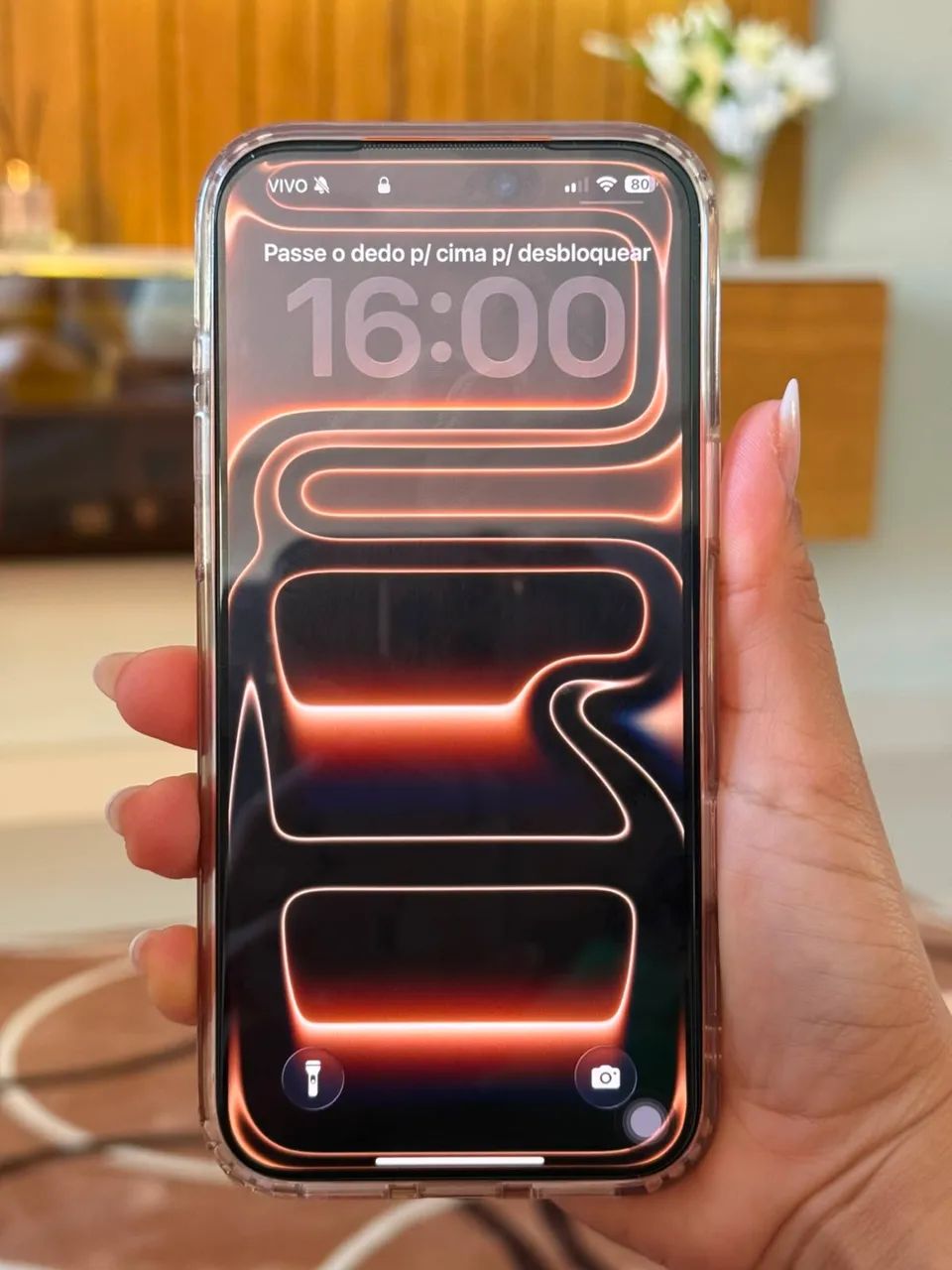 iPhone Novo 2 semanas de uso zero sem marcas de uso troco com volta pra mim  - Foto 2