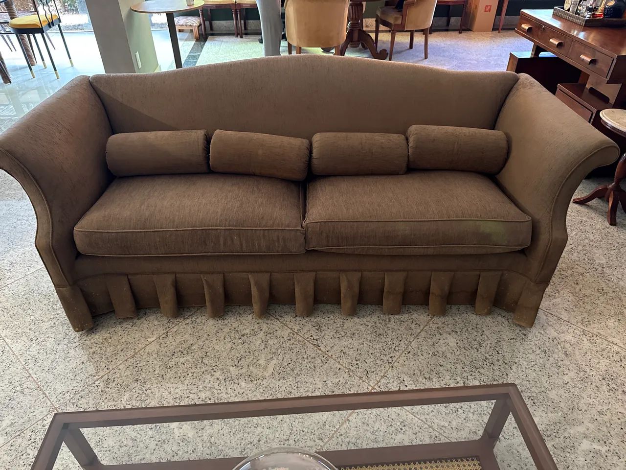 Vendo Sofás 3 e 2 lugares - Foto 3