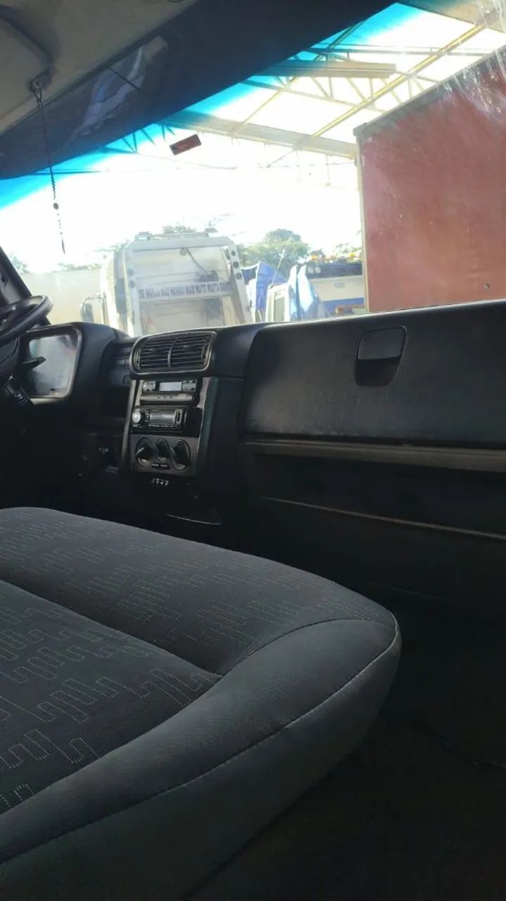Volkswagen 10-160 Repasse Veículo em ótimo estado  - Foto 6