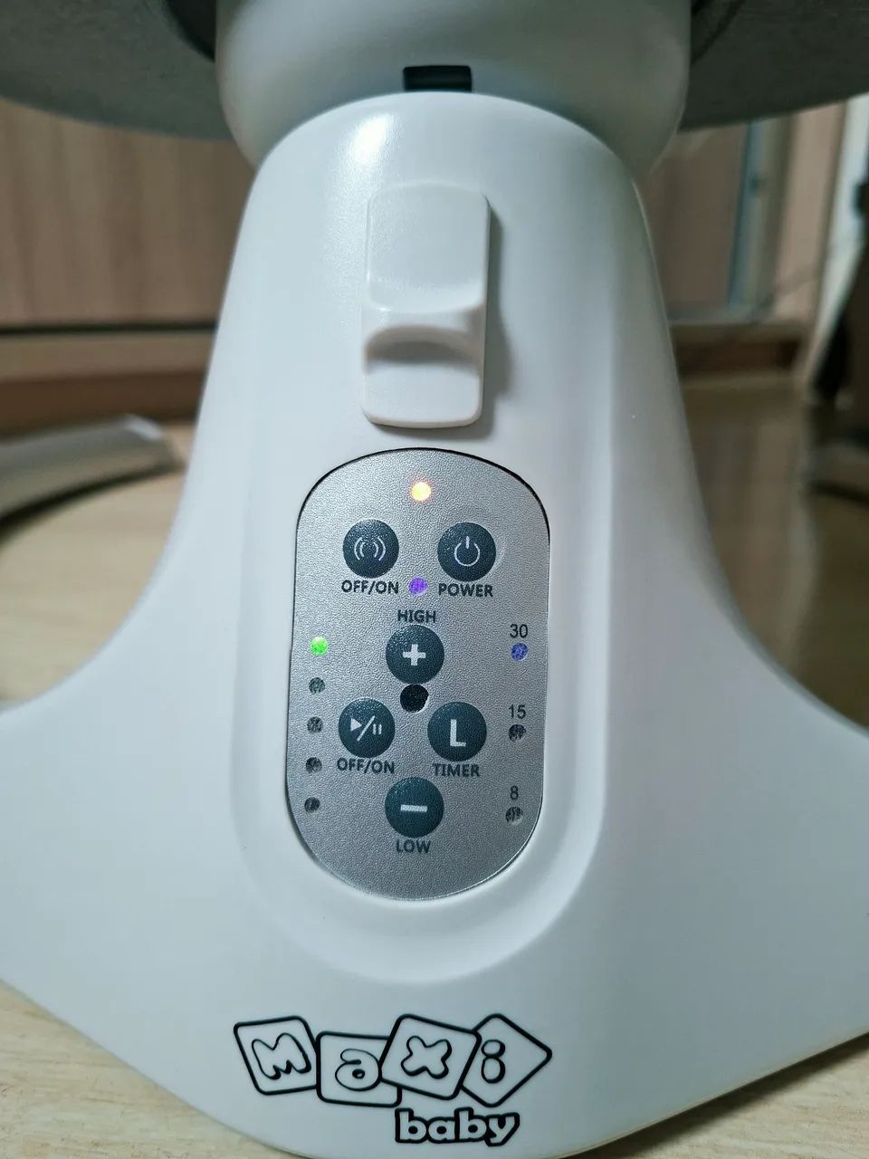 Cadeira de balanço MAXI BABY automática  - Foto 5