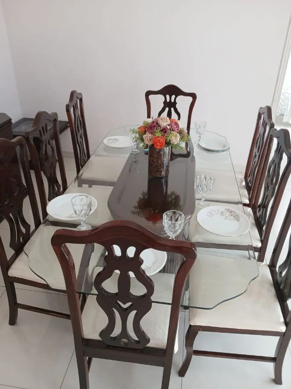 Conjunto de Mesa de Jantar Clássica - Foto 2