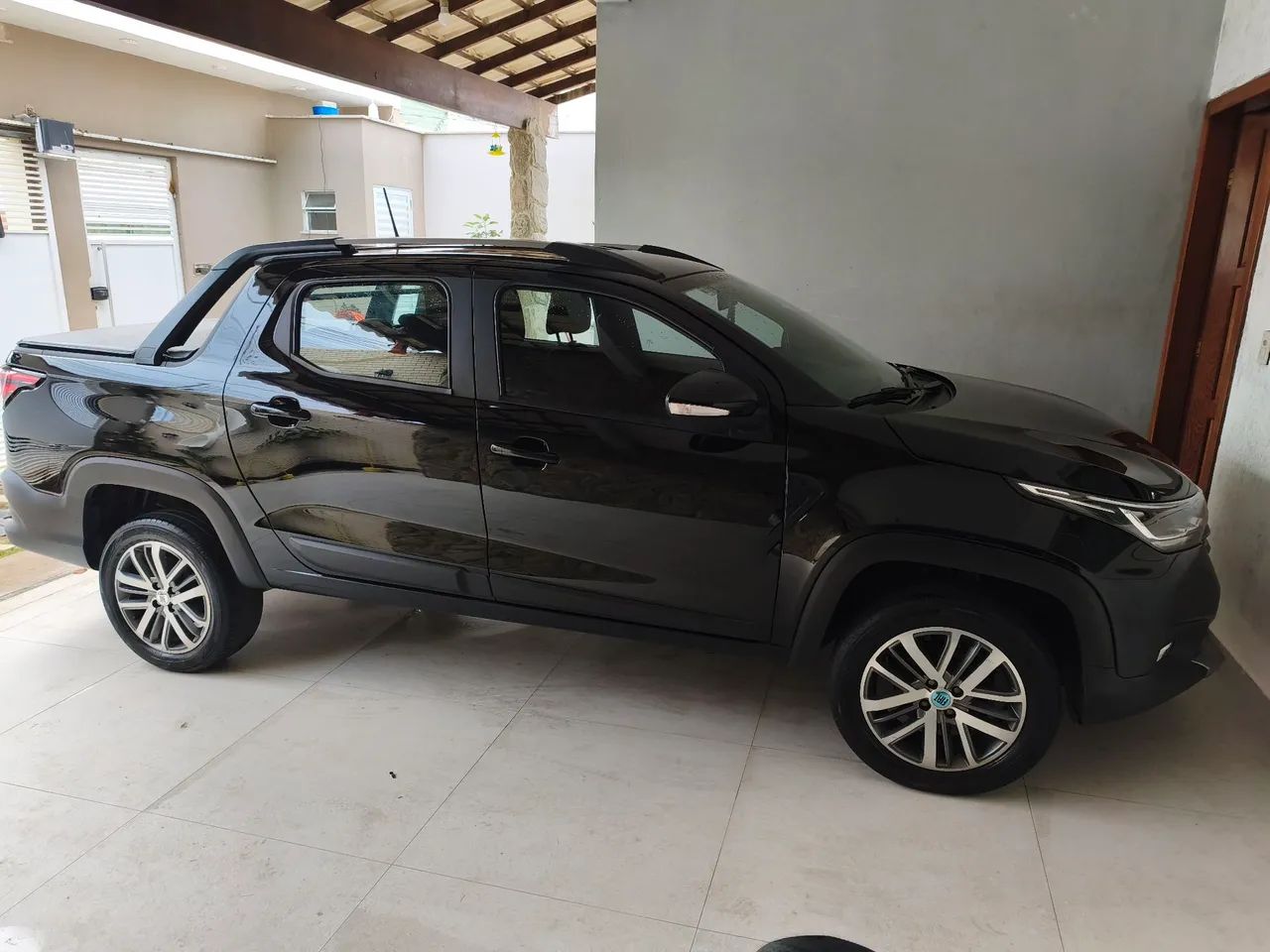 Fiat Strada Volcano 1.3 Flex 8V CD 2024