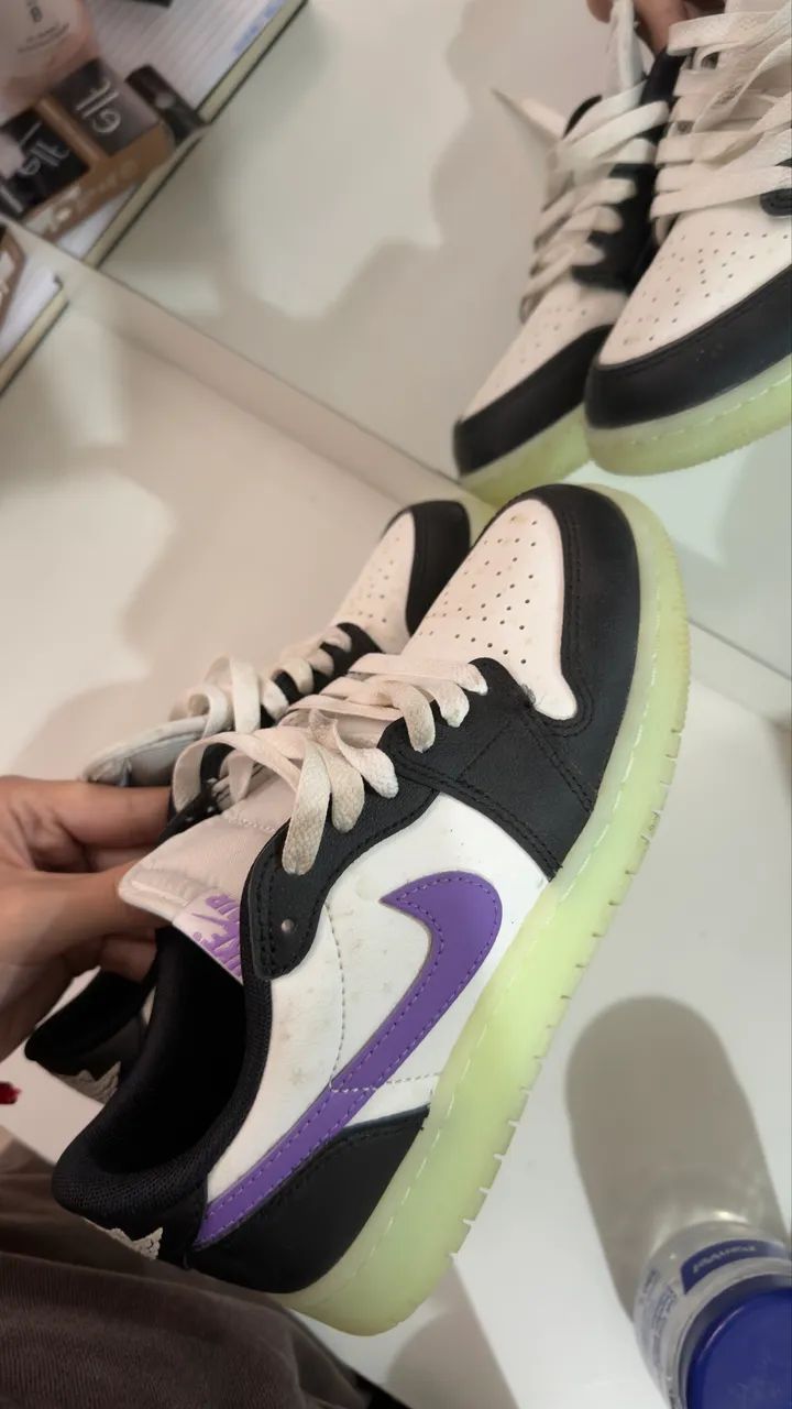 Air Jordan 1 Low Retro Black Raspberry  - Foto 2