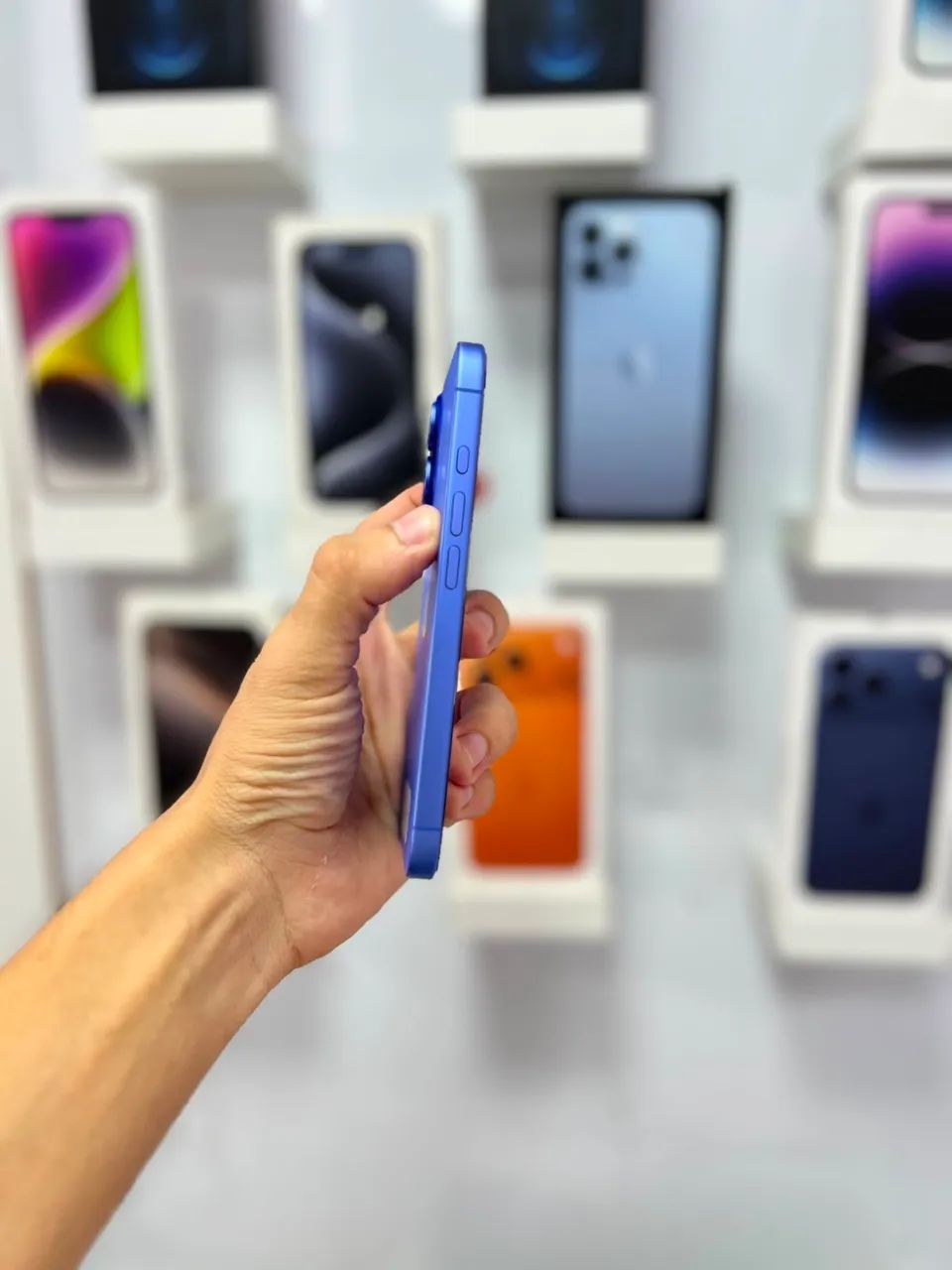 iPhone 16 - 128GB  ?3.999,00 - Foto 4