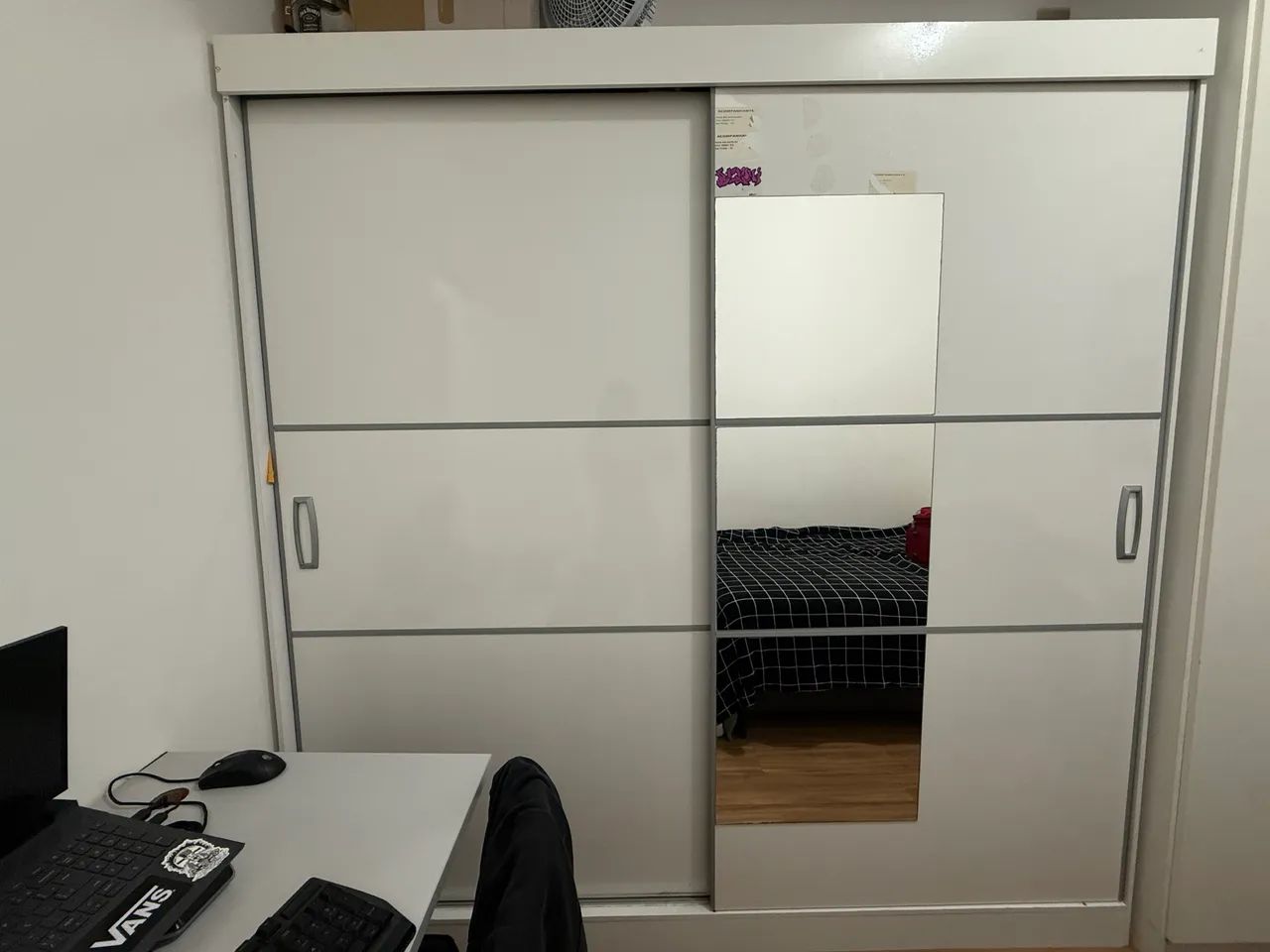 Vendo guarda roupa 