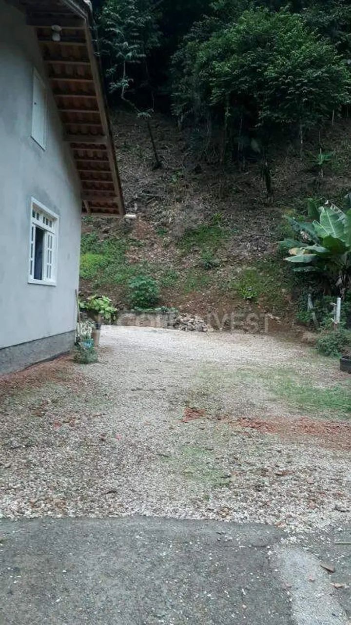 CASA RURAL À VENDA EM BOTUVERÁ  TRANQUILIDADE E NATUREZA - Foto 3